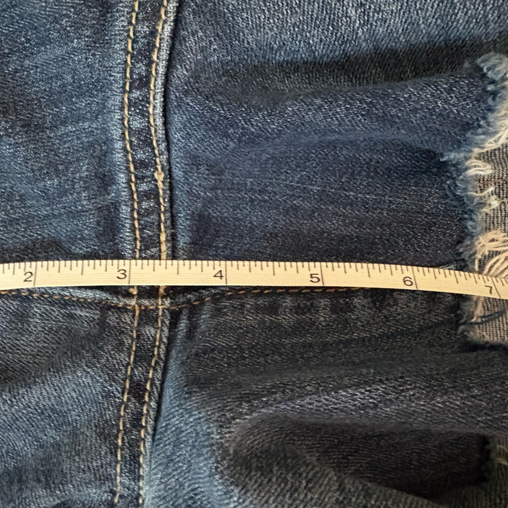 American Eagle Outfitters Blue Jean Shorts - Picture 5 of 8